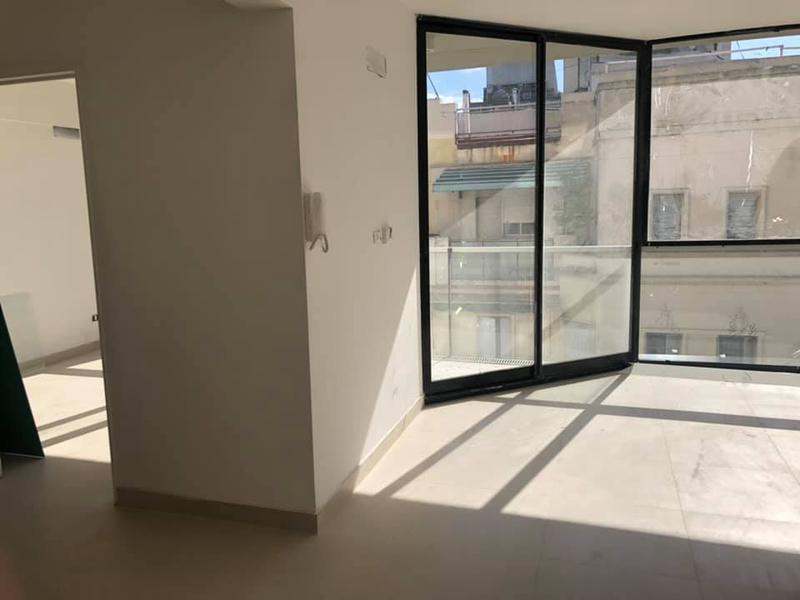 #607729 | Venta | Departamento | Monserrat (Click Aparts)