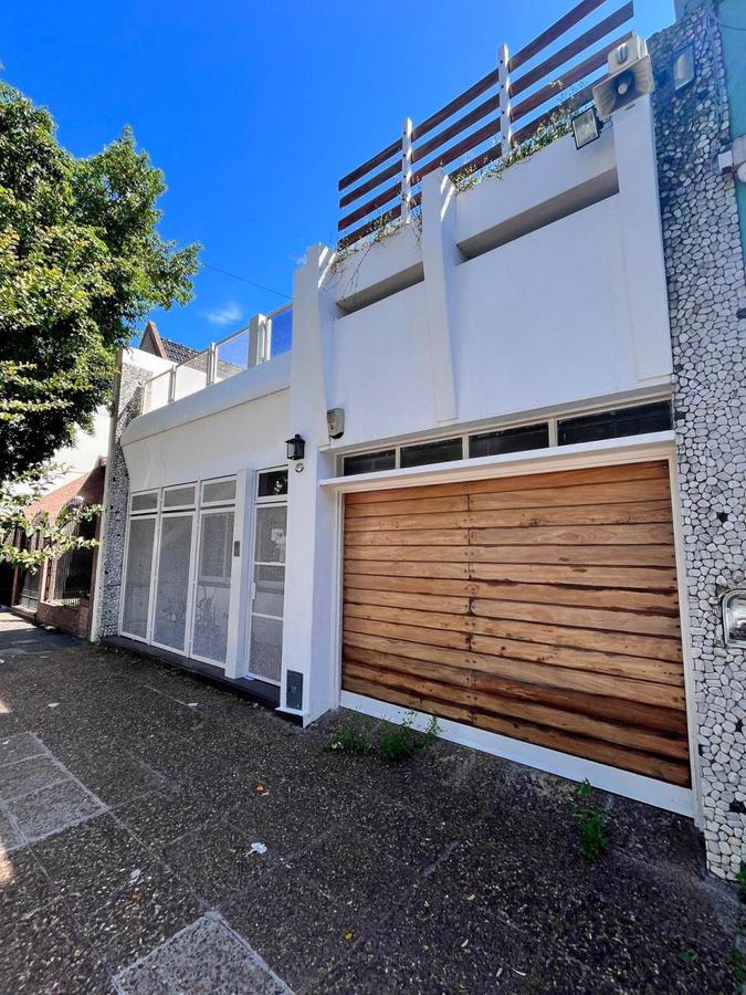 #5398589 | Venta | Casa | Parque Chacabuco (Justevila Propiedades)