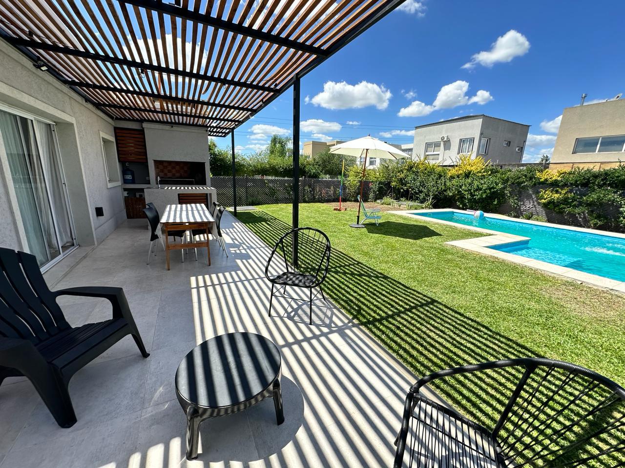 #5063512 | Temporary Rental | House | Laguna Azul (Mariano Bacelli Negocios Inmobiliarios)