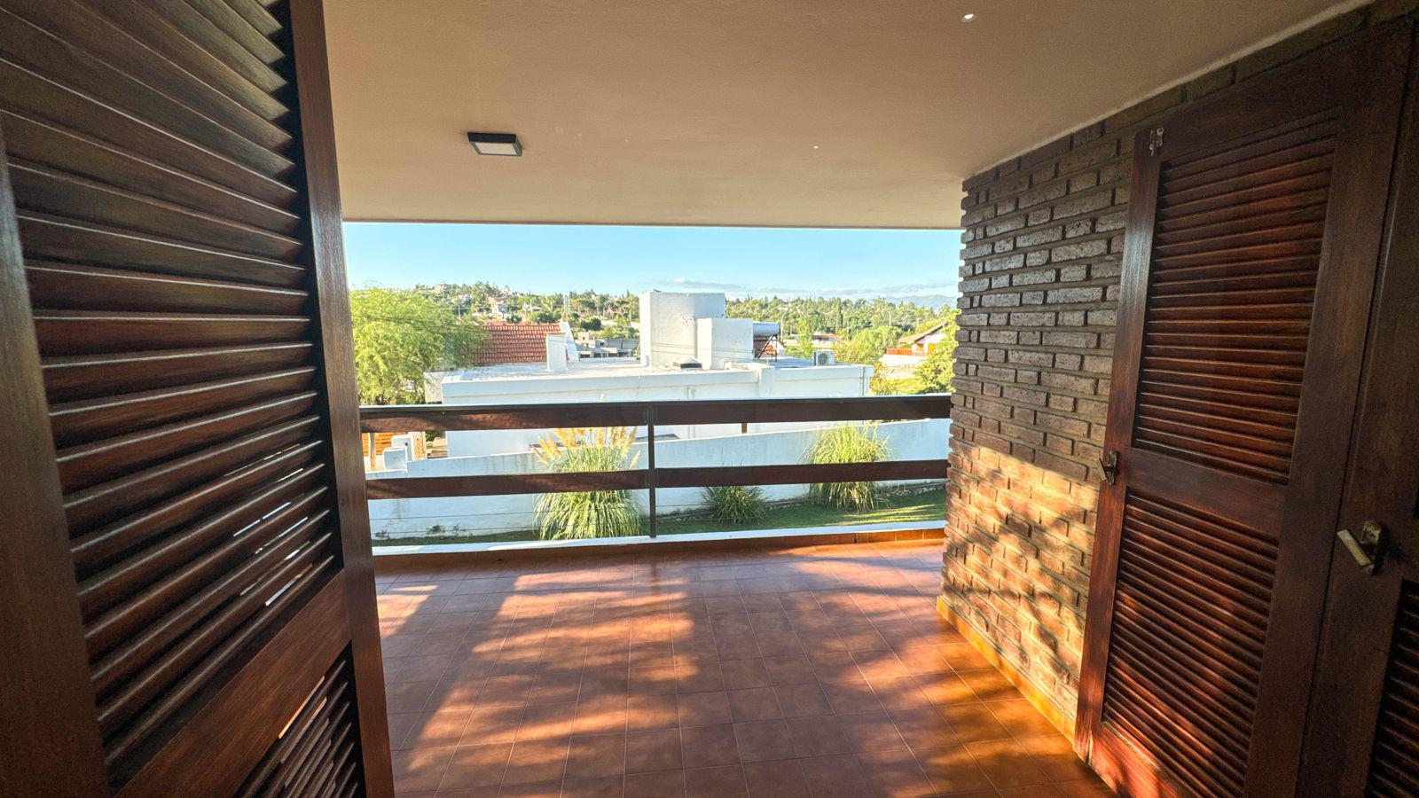 #4978786 | Sale | House | Villa Santa Cruz Del Lago (Inmobiliaria Gradito)