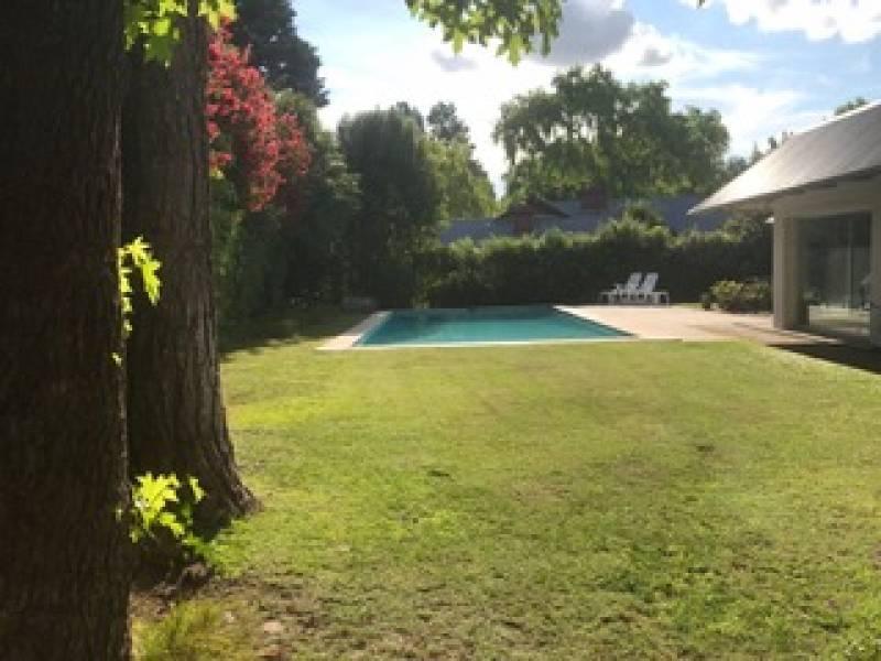 #998206 | Venta | Casa | Carmel Country Club (Mallmann Propiedades)