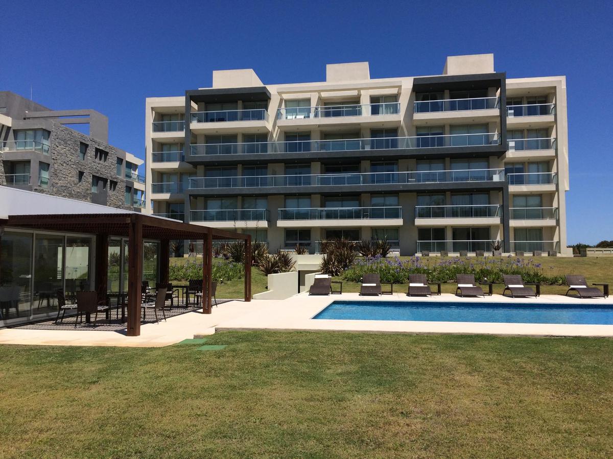 #2480051 | Temporary Rental | Apartment | Playa Brava (Polaris REC)