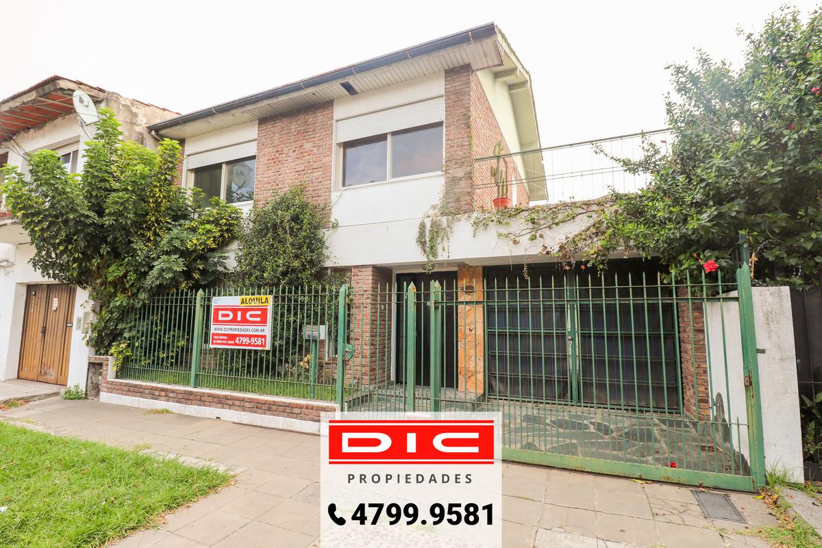 #4124961 | Venta | Casa | Olivos Uzal / Panamericana (Dic Propiedades)