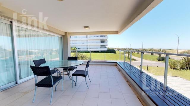 #403847 | Venta | Departamento | Playa Brava (Link Real State Boutique)