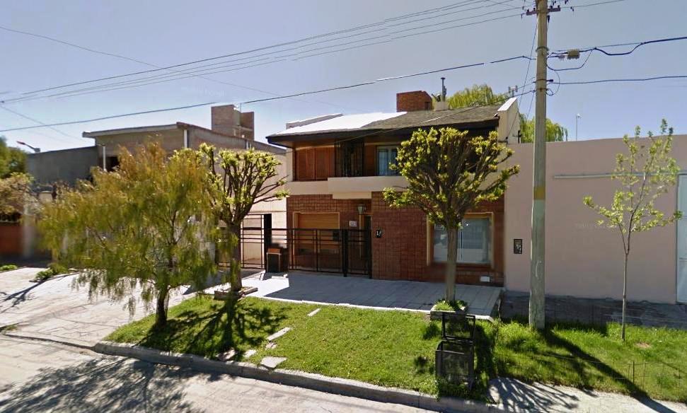 #2327251 | Venta | Casa | Trelew (Patricia Inmobiliaria)