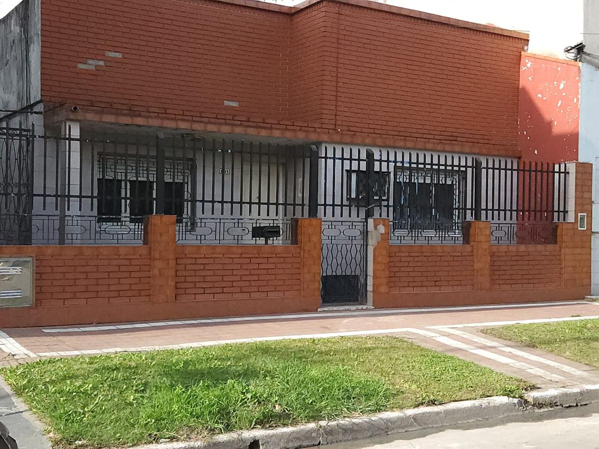 #2553434 | Venta | PH | Lanus Oeste (Ianchuk)