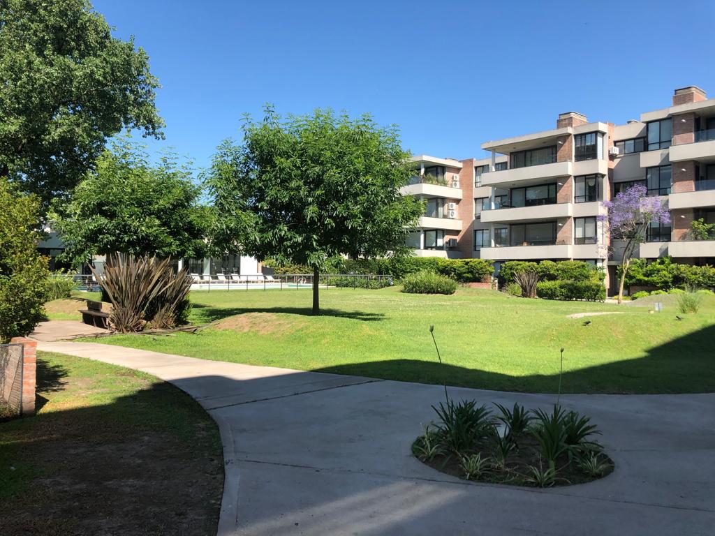 #1710405 | Venta | Departamento | Martinez Fleming / Panamericana (Bezruk Inmuebles)