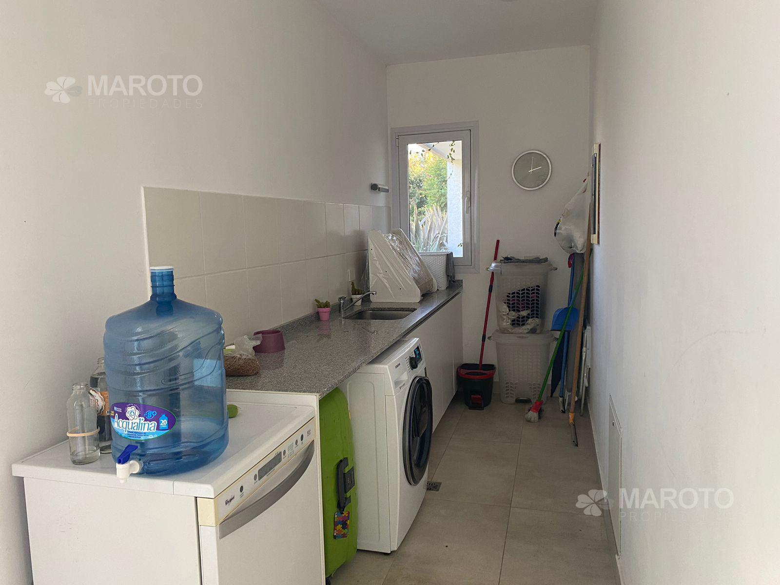 #4695643 | Venta | Casa | El Canton (MAROTO PROPIEDADES)