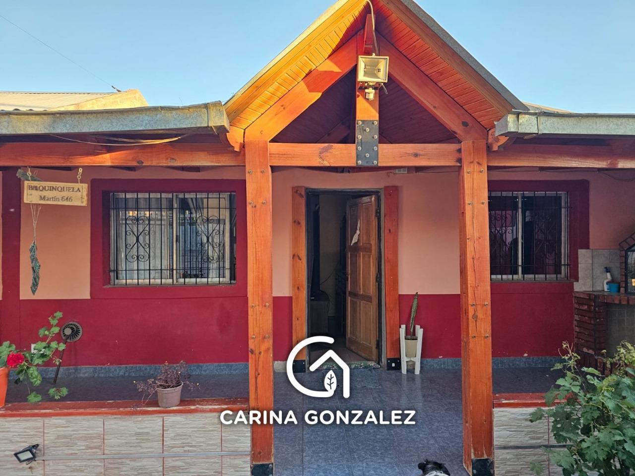 #4949497 | Venta | Casa | Centenario (Carina Gonzalez - Servicios Inmobiliarios)