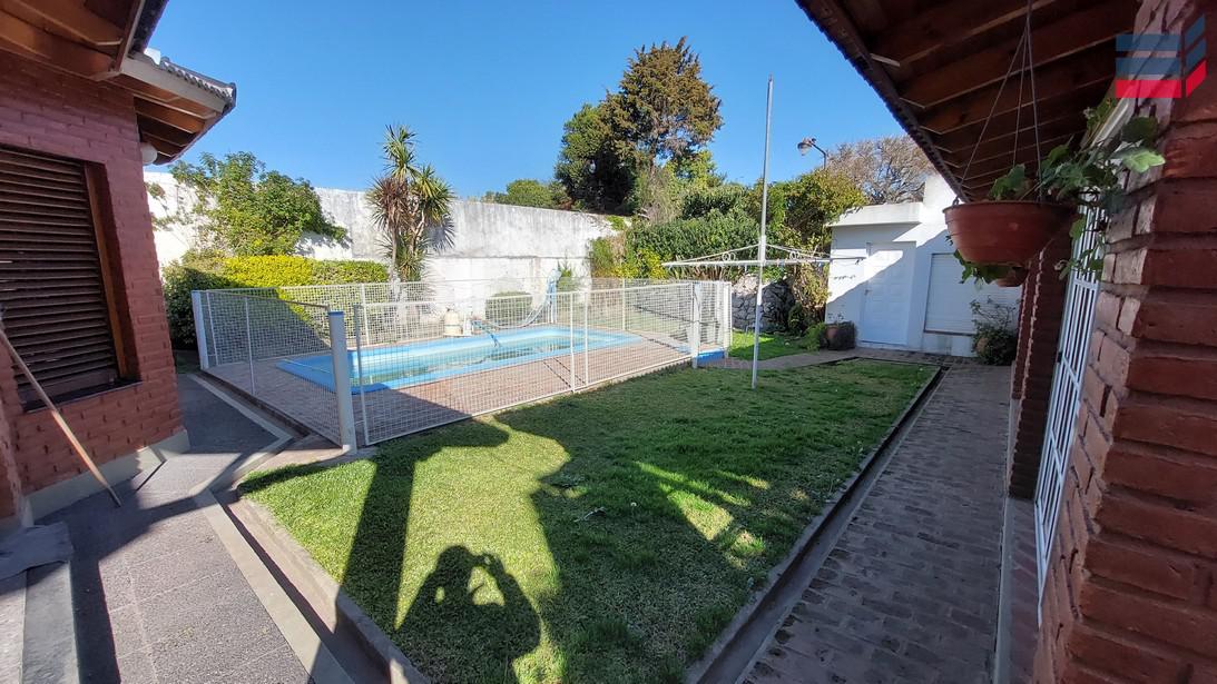 #5458052 | Venta | Casa | Centro De Lujan (Di Martino)