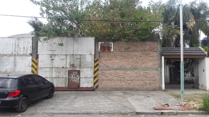 #537648 | Venta | Local | Banfield (JC DONSANTO PROPIEDADES)