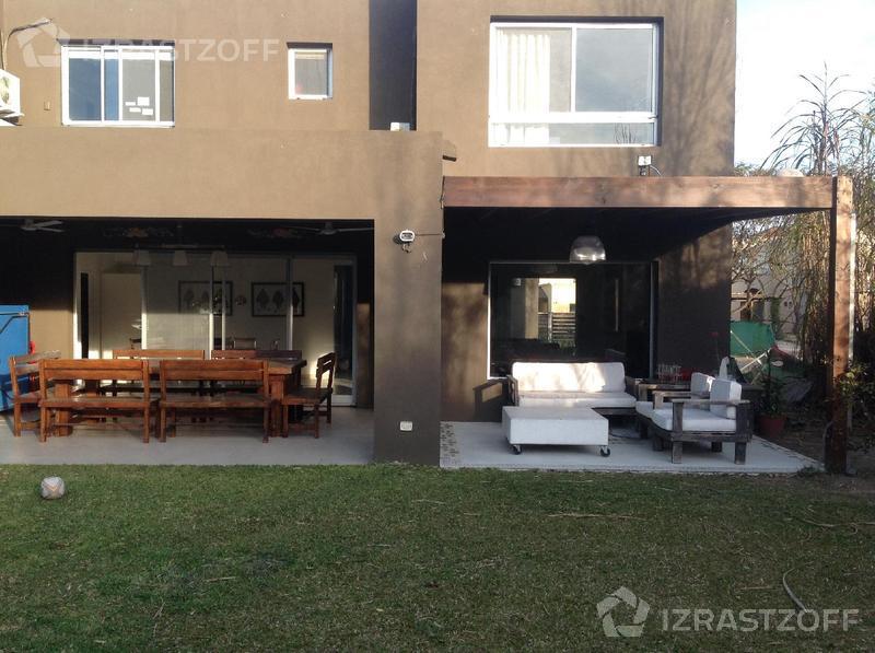 #5100518 | Rental | House | Santa Barbara (Izrastzoff Agentes Inmobiliarios)