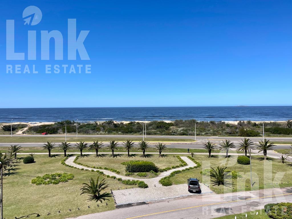 #4614570 | Sale | Apartment | Playa Brava (Link Real State Boutique)