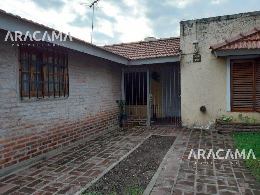 #4930748 | Venta | Casa | Monte Grande (Aracama Propiedades)