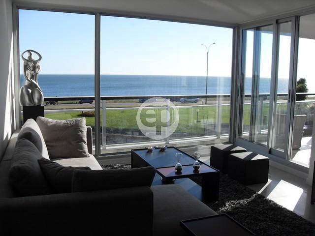 #4786711 | Temporary Rental | Apartment | Playa Mansa (Emiliano Pedrozo)