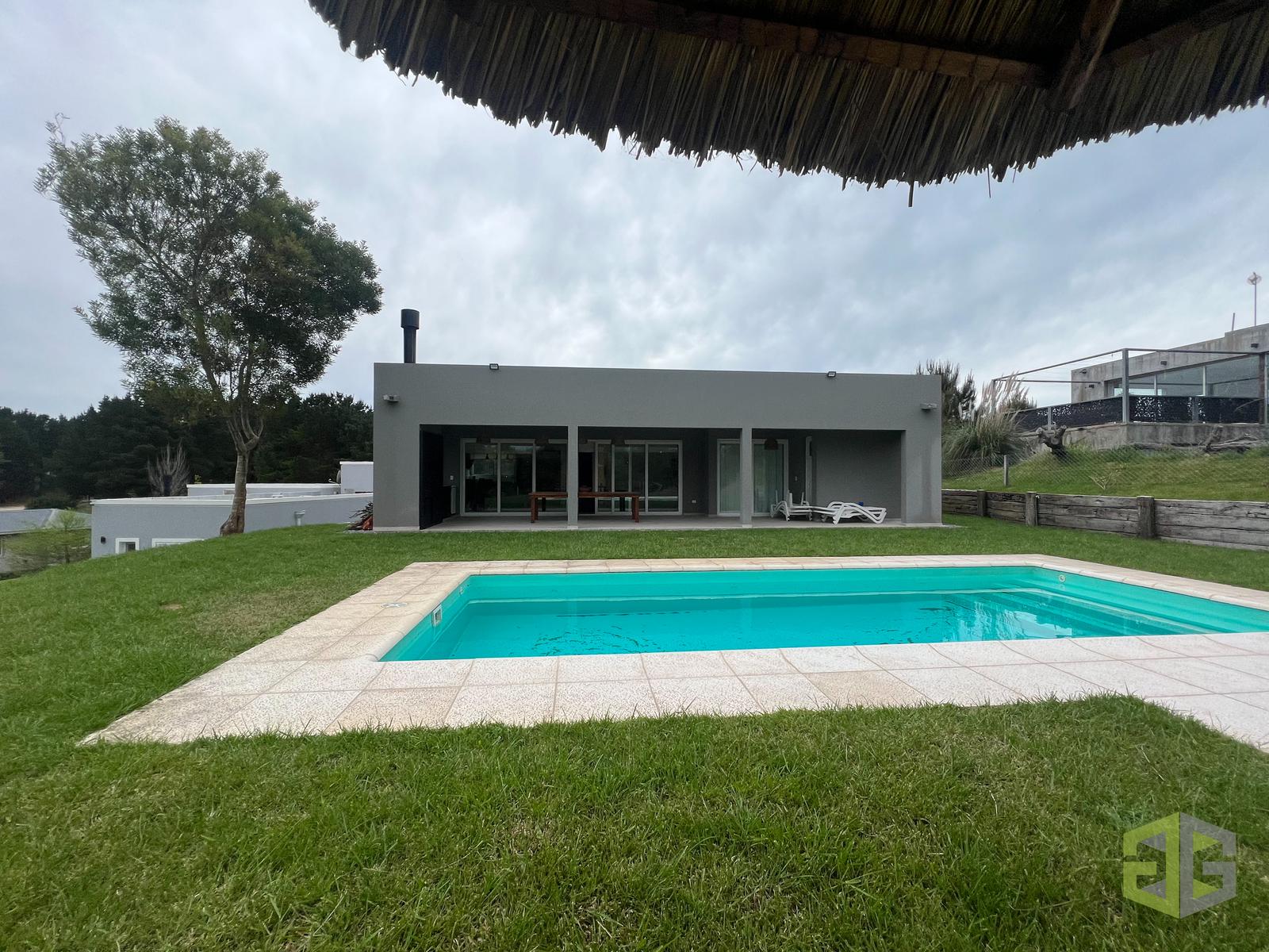 #4692537 | Venta | Casa | Los Senderos II (Rodrigo Guli)