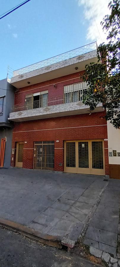 #2969150 | Alquiler | Casa | Palermo Chico (RHR Real State)