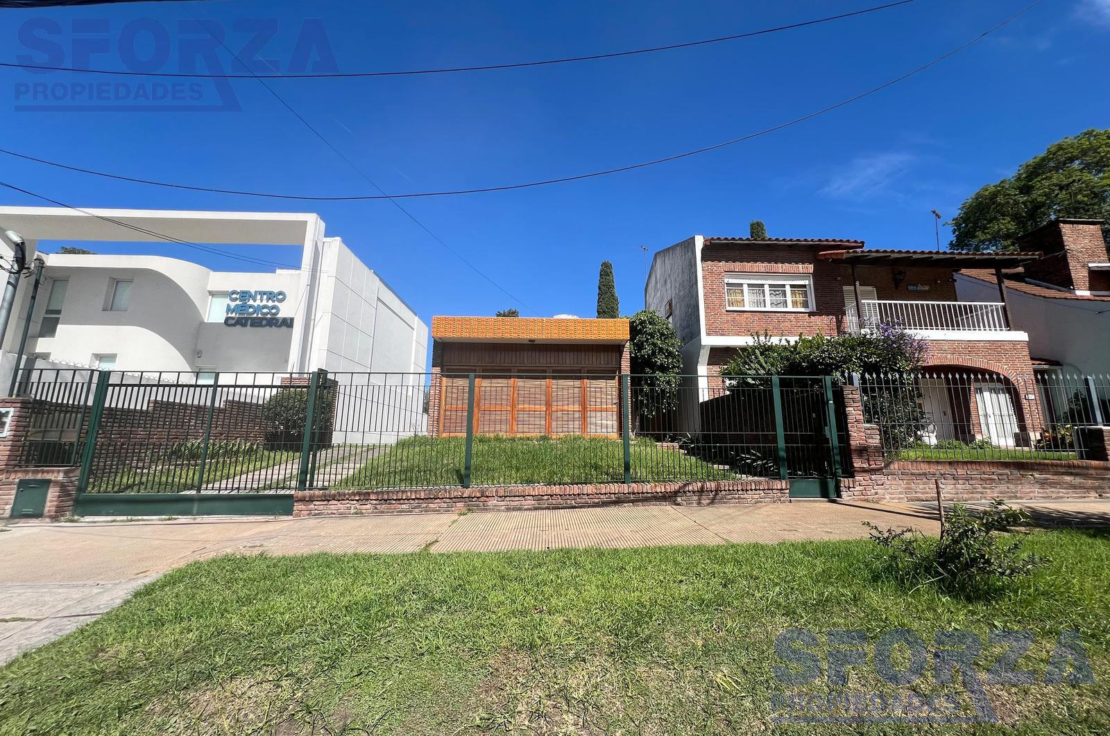 #5016460 | Rental | House | Bella Vista (Sforza Propiedades)