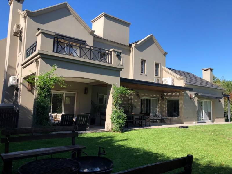 #1918273 | Venta | Casa | Ayres De Pilar (Vallier)