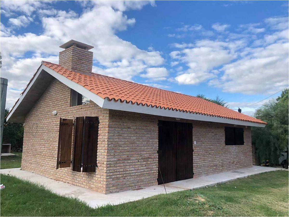 #3731192 | Venta | Casa | Pinares (Emiliano Pedrozo)