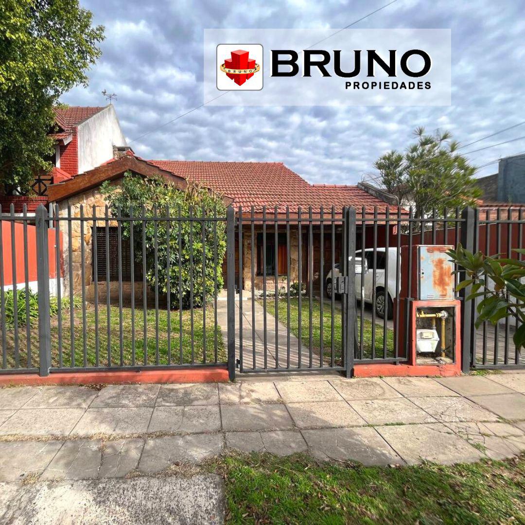 #4384207 | Venta | Casa | Ituzaingó (BRUNO PROPIEDADES)