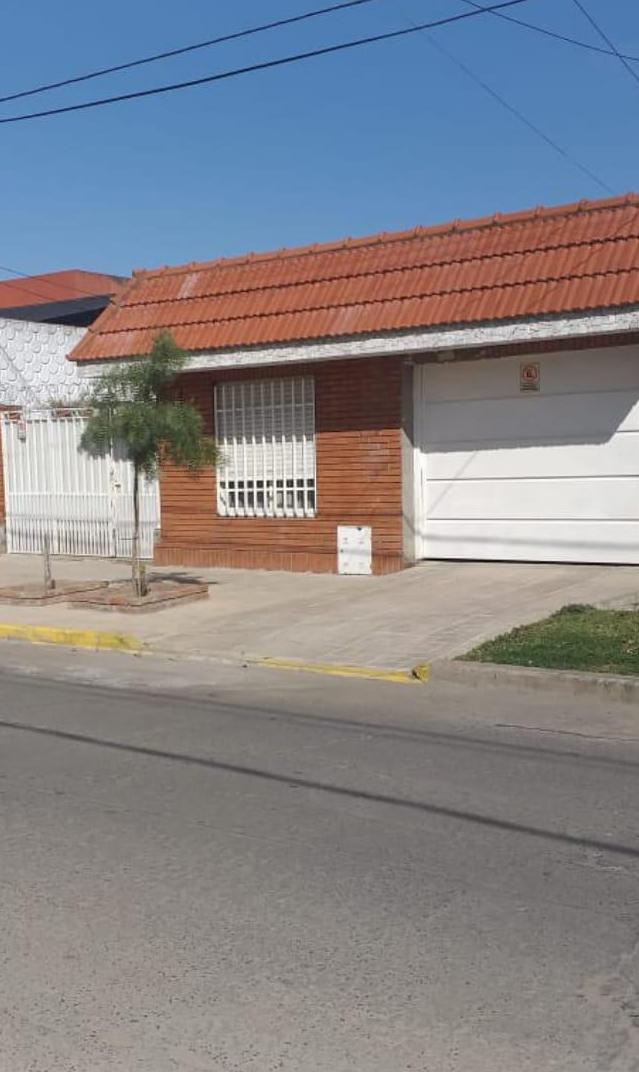 #4822200 | Venta | Casa | Zarate (Estudio Yacoub)