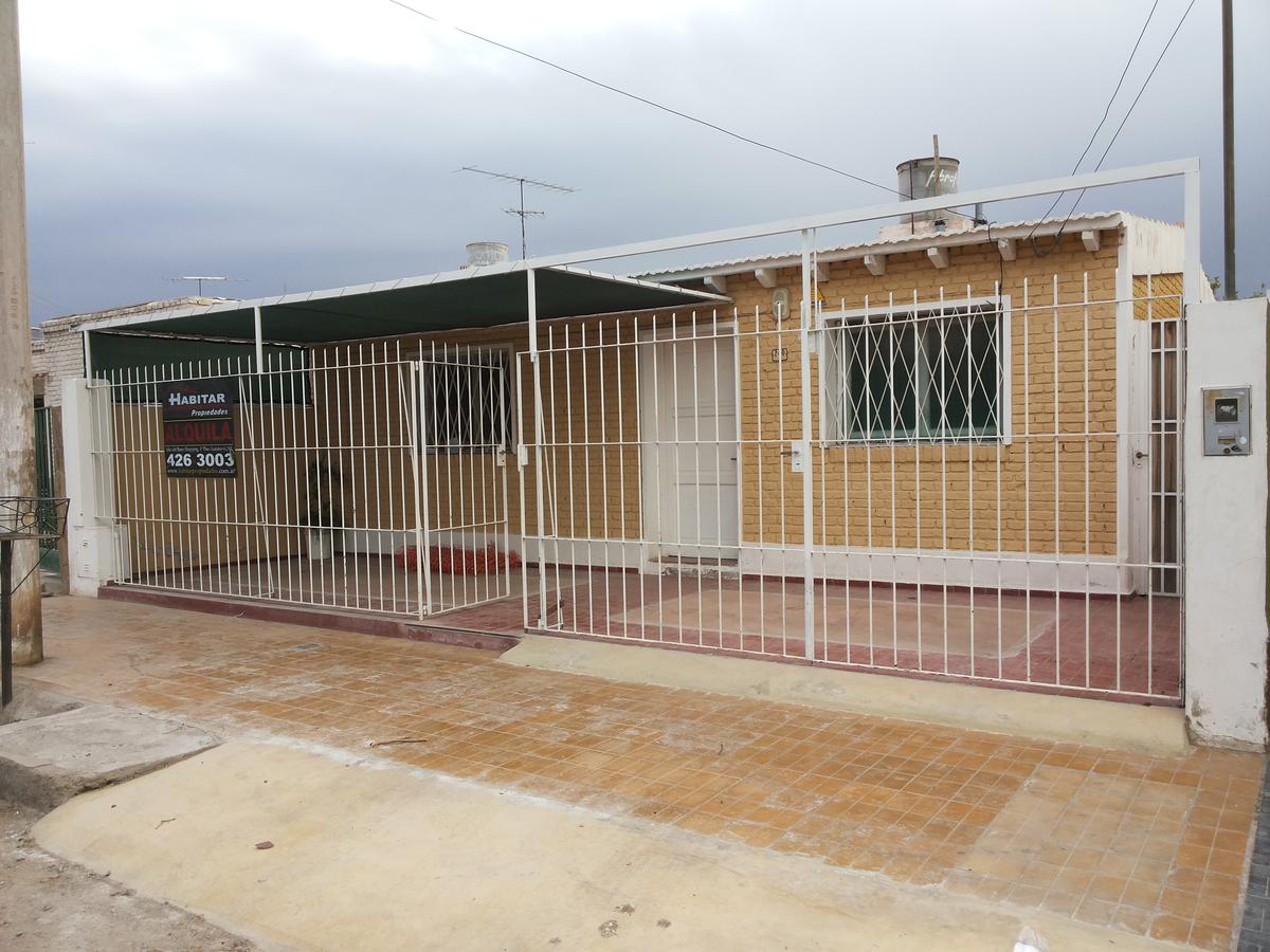 #5482360 | Alquiler | Casa | Rawson (Habitar Propiedades)