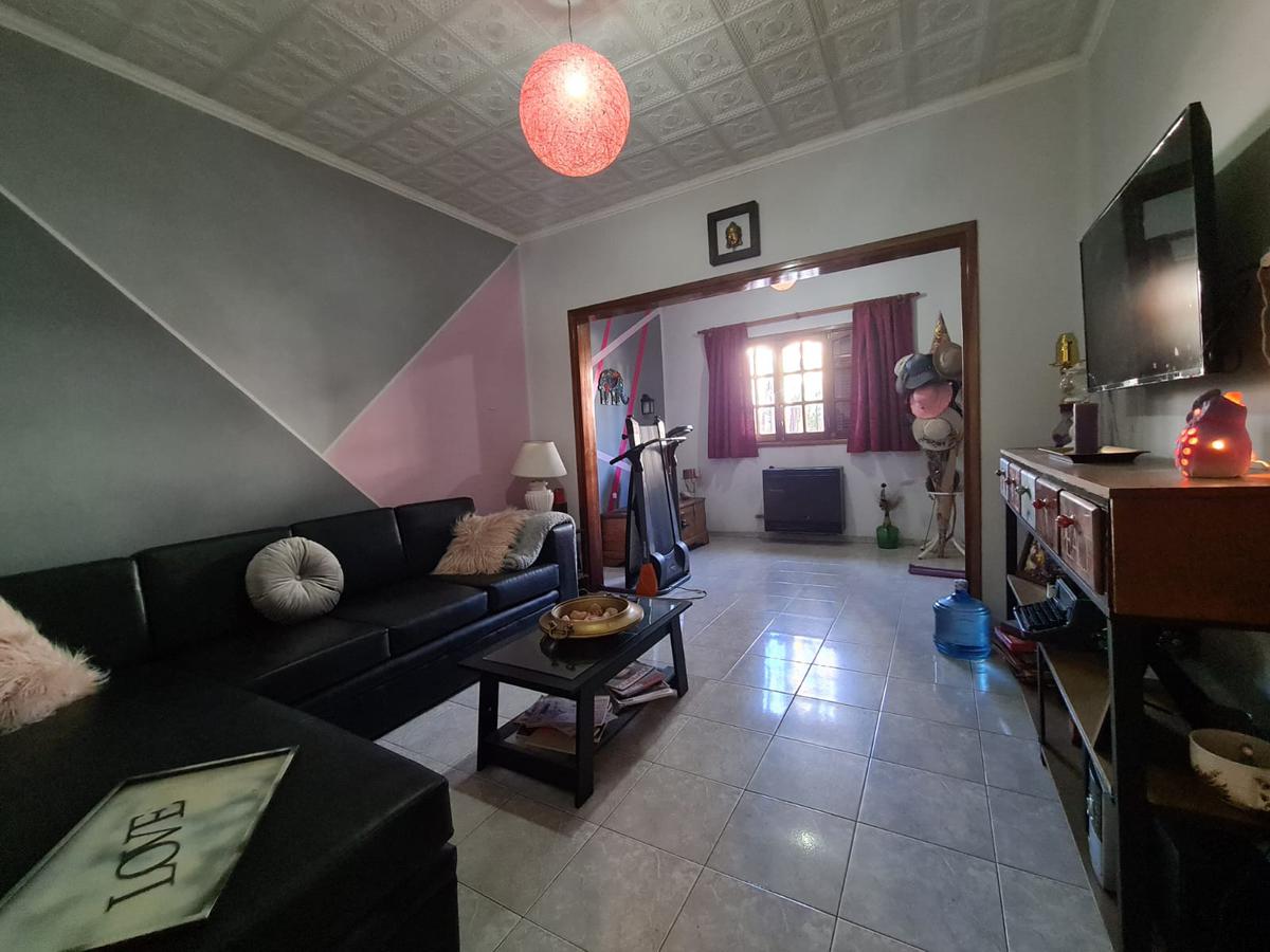 #3015722 | Venta | Casa | Temperley (Panizzi)