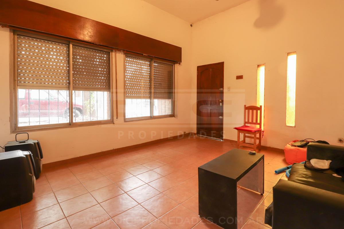 #2543962 | Venta | Casa | Victoria Barrio Fate (Dic Propiedades)