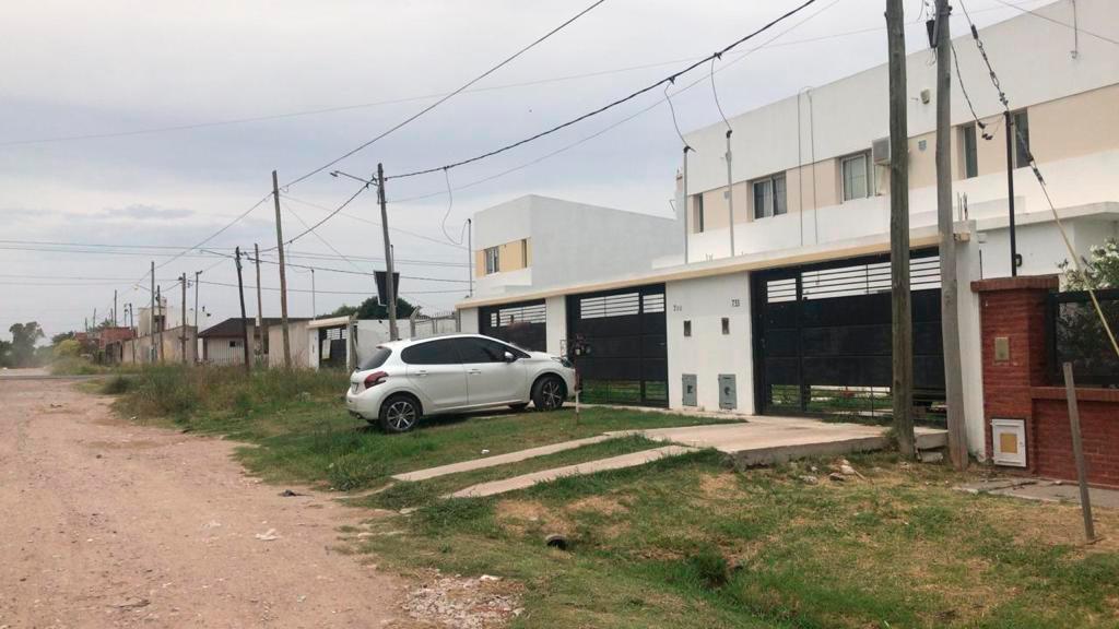 #3939278 | Venta | Casa | Los Hornos (Estudio Yacoub)