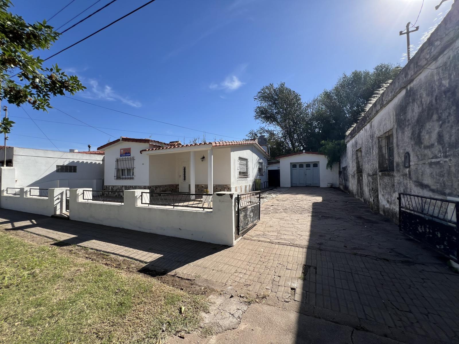 #5121925 | Sale | House | Arias (Valeria Riesgo Servicios Inmobiliarios)