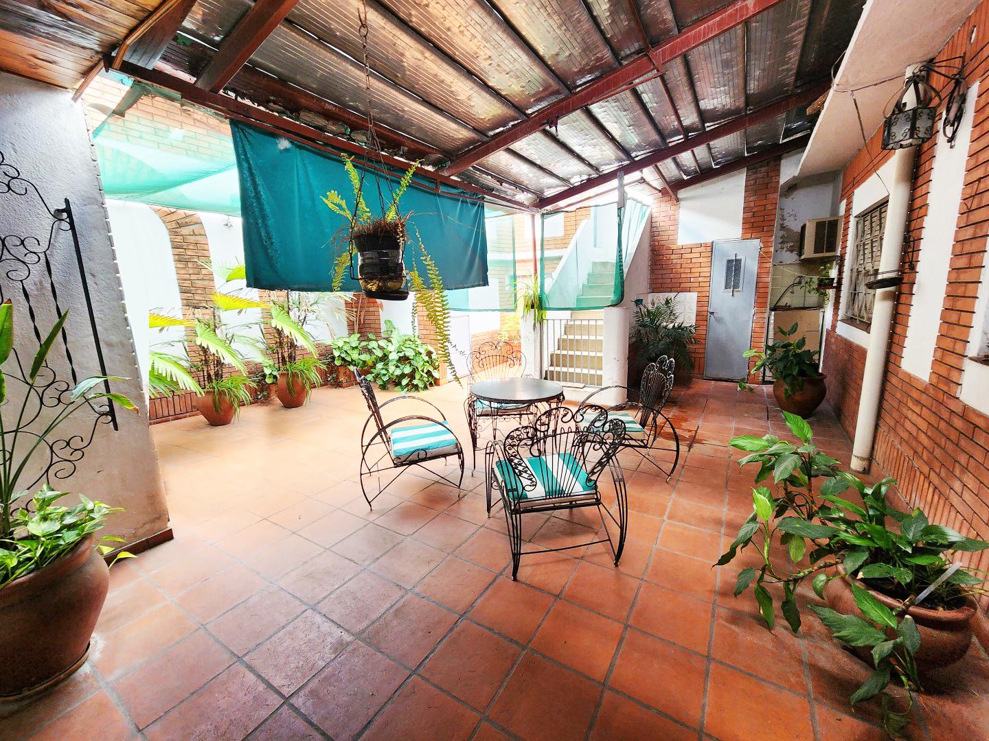 #5455647 | Venta | Casa | General Jose De San Martin (Grupo Ambito)