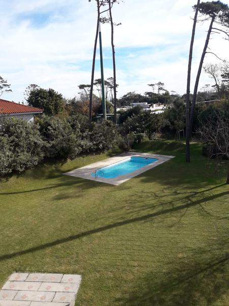 #3237592 | Venta | Departamento | Playa Brava (Emiliano Pedrozo)