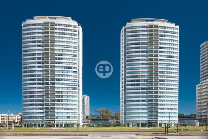 #4765937 | Temporary Rental | Apartment | Playa Brava (Emiliano Pedrozo)