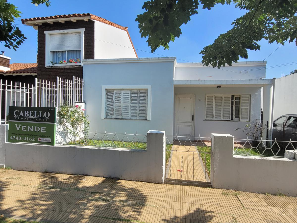 #2566912 | Sale | House | Lomas De Zamora (Cabello Propiedades)