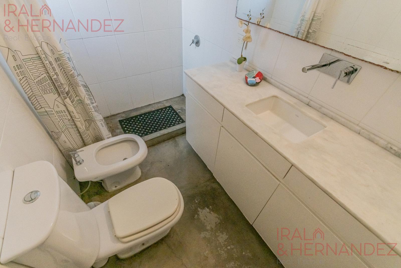 #4433447 | Venta | PH | Nuñez (Irala & Hernandez Real Estate)