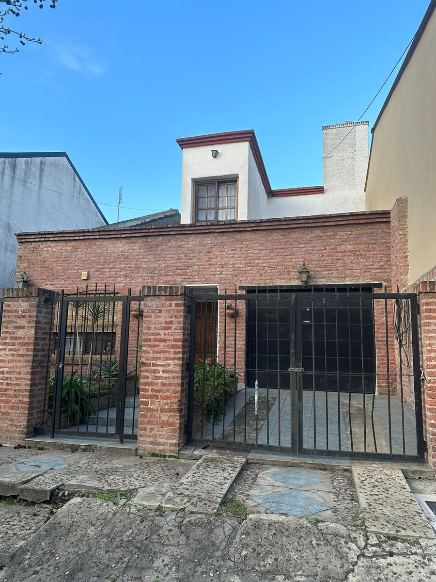 #4614114 | Venta | Casa | Boulogne (Mercade propiedades)