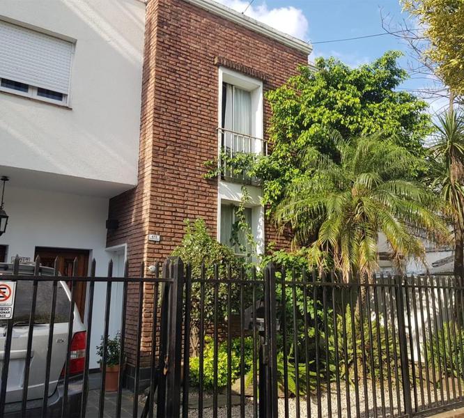 #3588176 | Venta | Casa | Moron (Marcelo Milano Propiedades)