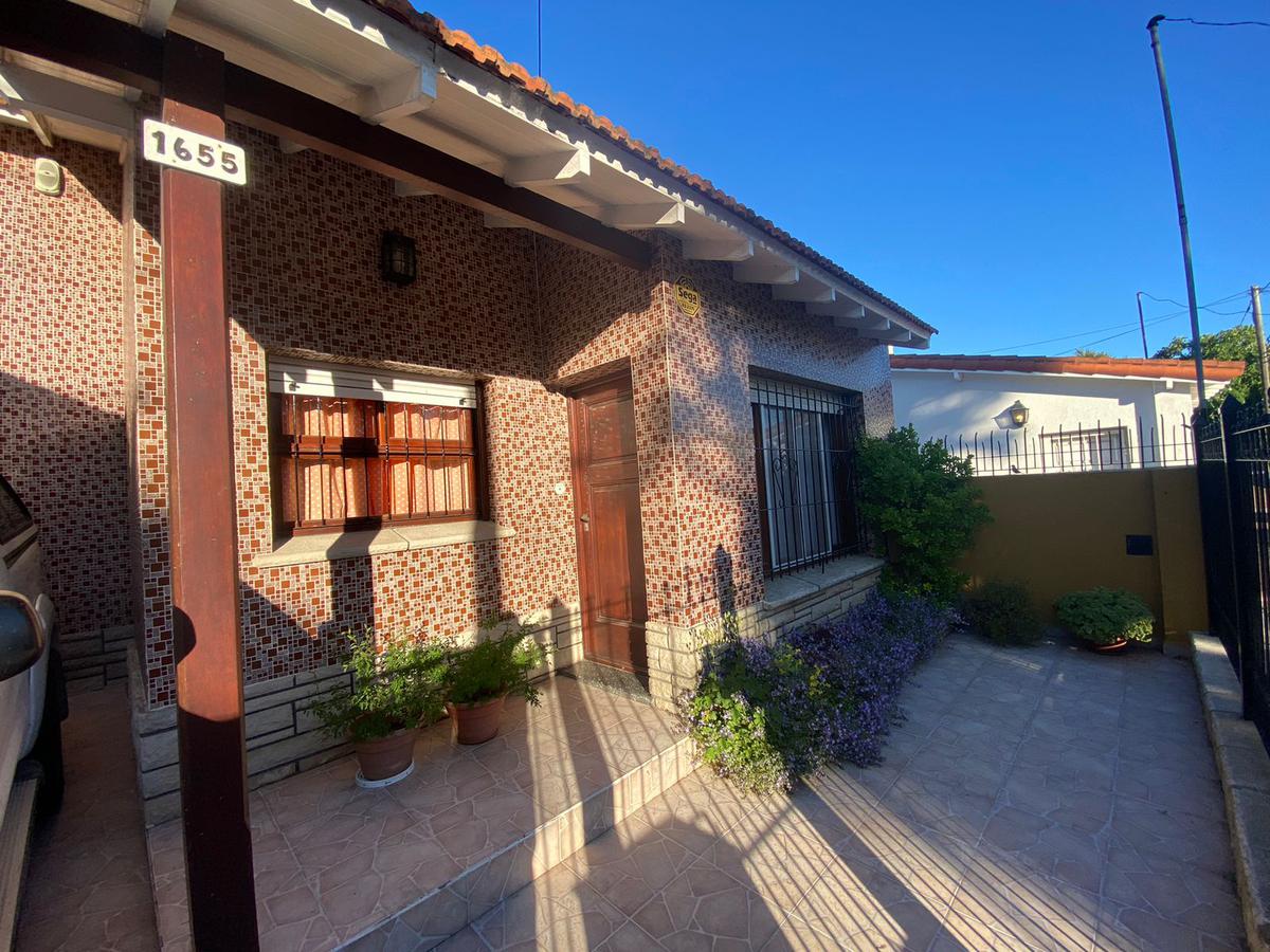 #5434589 | Alquiler Temporal | Casa | Miramar (O'Farrell Propiedades Inmobiliaria Miramar)