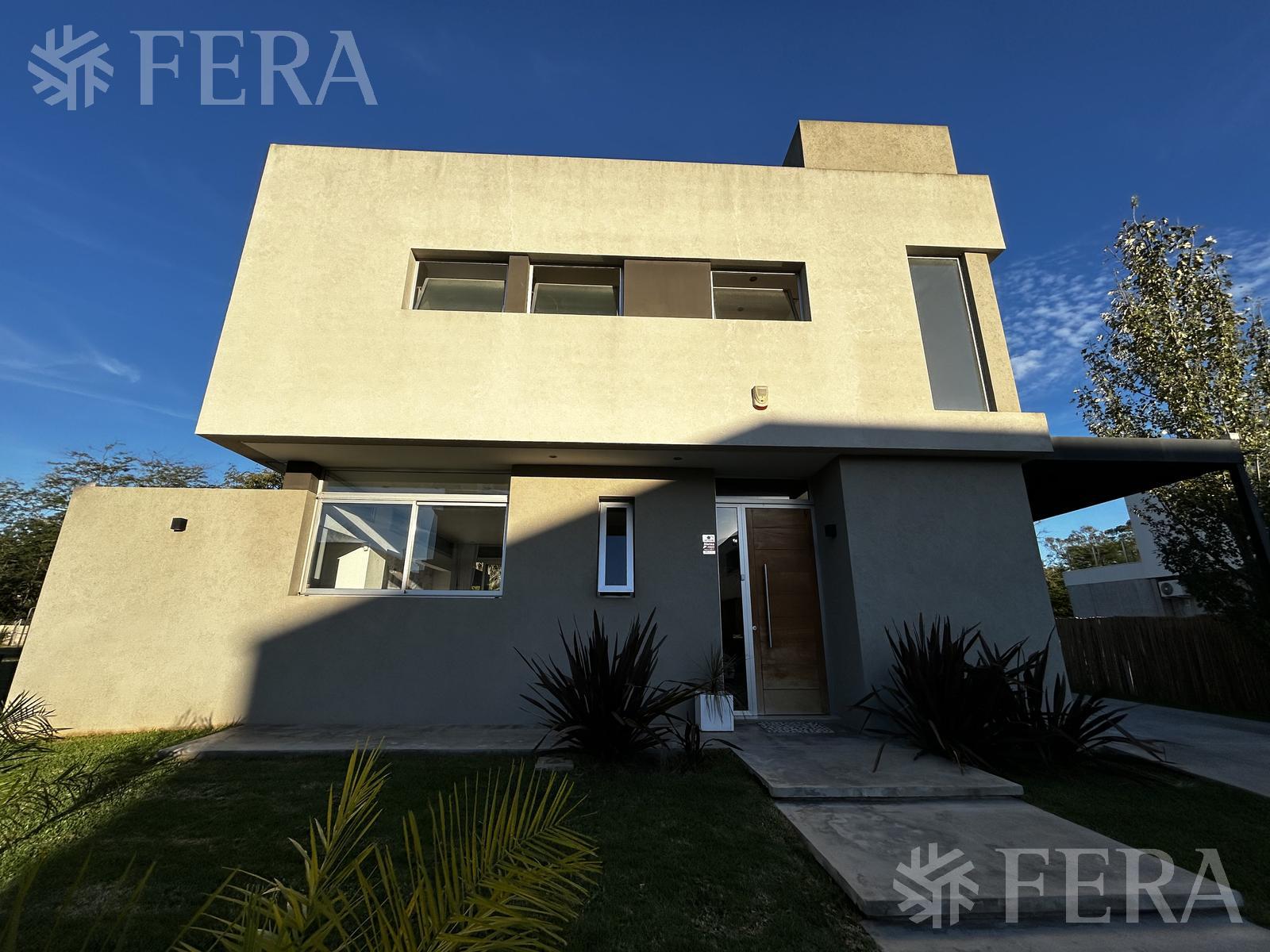 #5076332 | Venta | Casa | Greenville (Fera y Asociados)