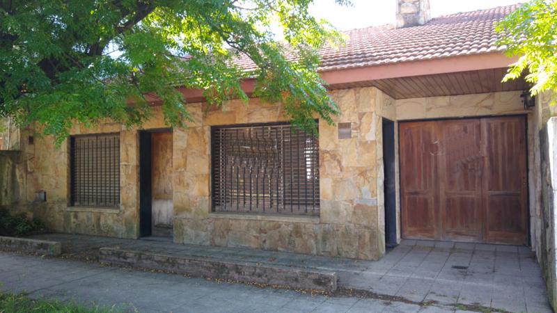 #817465 | Venta | Casa | Lomas De Zamora (Villar Propiedades)