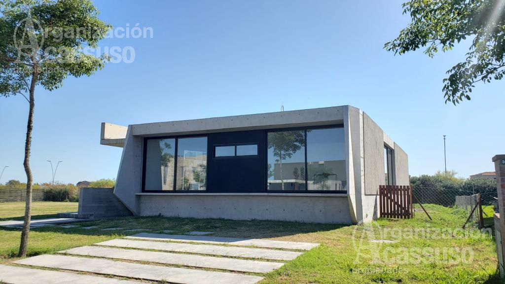 #780345 | Venta | Casa | Puertos del Lago - Barrio Los Ceibos (Organización Acassuso - Casa Central)