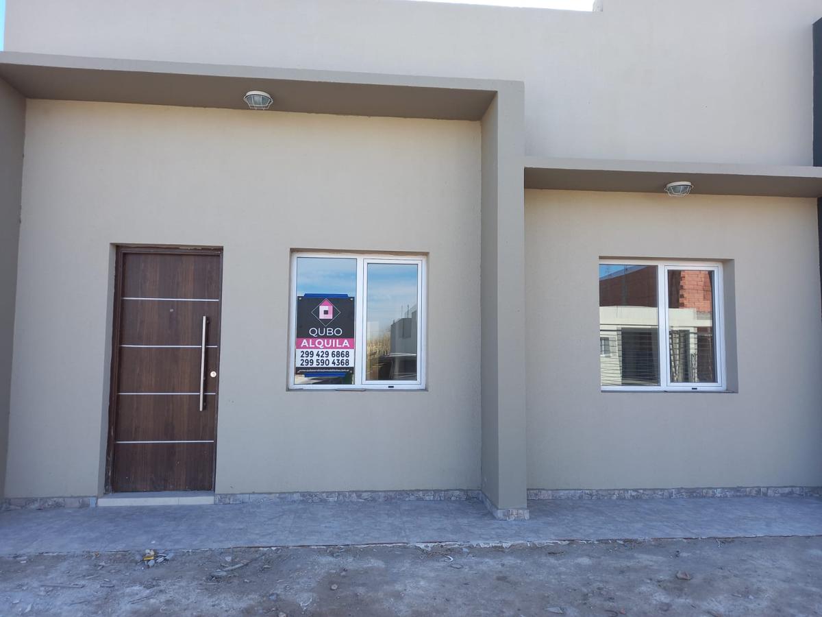 #3260938 | Venta | Casa | Plottier (QUBO Servicios Inmobiliarios)