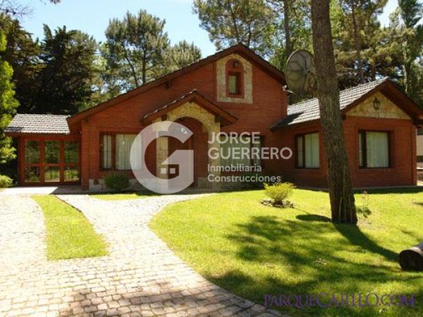 #515298 | Rental | House | Carilo (Jorge Guerrero Inmobiliaria Construcciones)