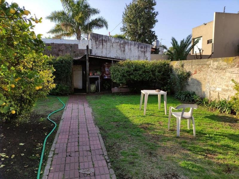 #3212602 | Venta | Casa | Castelar (Carolina Amato Propiedades)