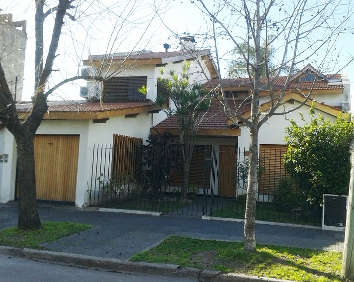 #78657 | Venta | Casa | Ramos Mejia (Battista Inmobiliaria)