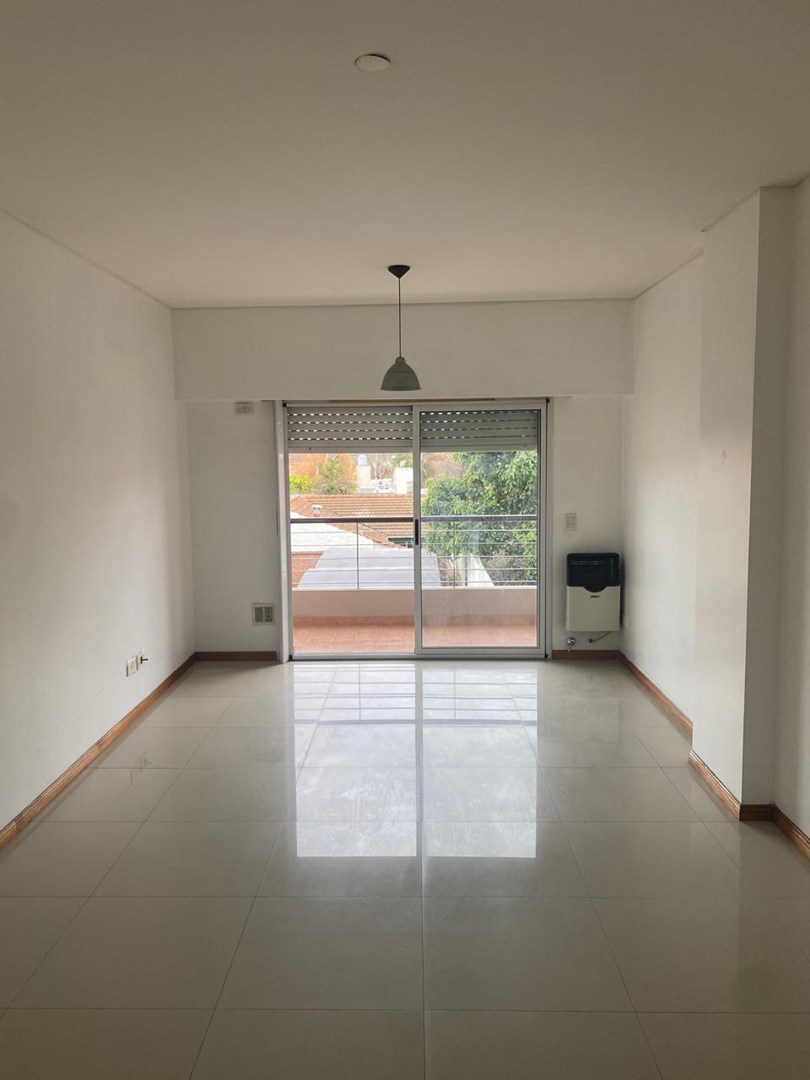 #5355267 | Venta | Departamento | Temperley (BanFer)