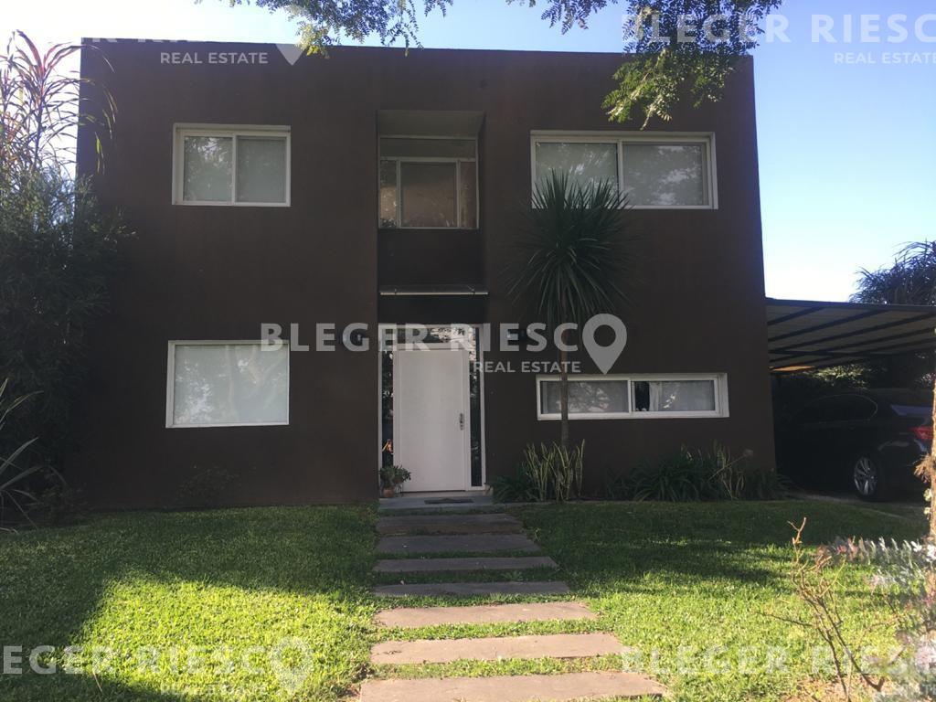 #1990364 | Alquiler | Casa | San Isidro Labrador (Bleger-Riesco Real State)