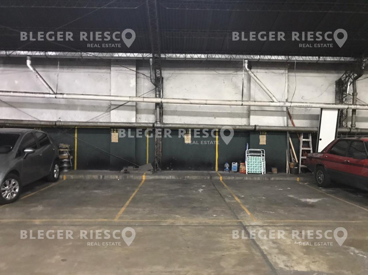 #2535631 | Sale | Garage | Capital Federal (Bleger-Riesco Real State)