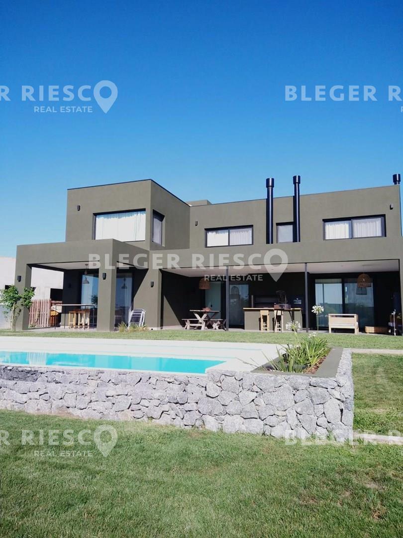 #4278535 | Rental | House | El Canton (Bleger-Riesco Real State)